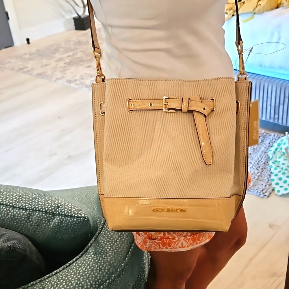 New Michael Kors bucket bag